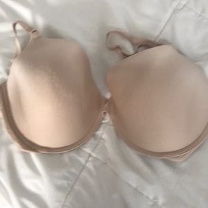 Victoria Secret full coverage bra